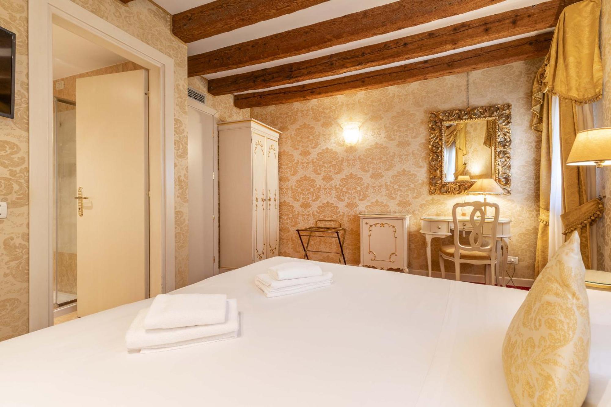 Residence Ca' Di Malta Arsenale By Wonderful Italy ヴェネツィア エクステリア 写真
