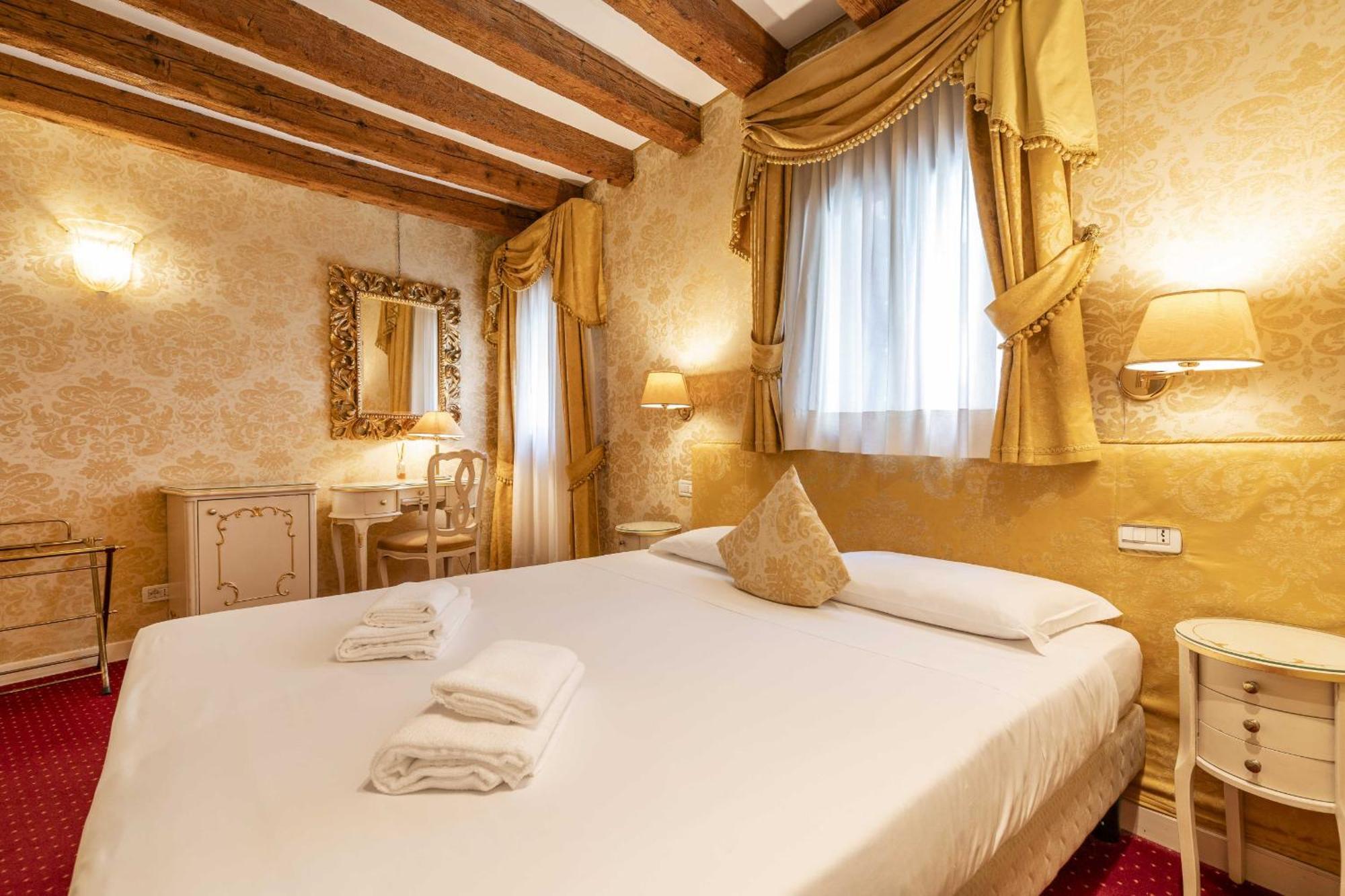 Residence Ca' Di Malta Arsenale By Wonderful Italy ヴェネツィア エクステリア 写真
