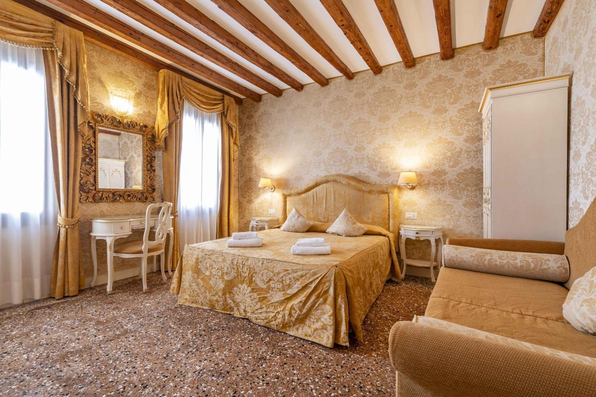Residence Ca' Di Malta Arsenale By Wonderful Italy ヴェネツィア エクステリア 写真