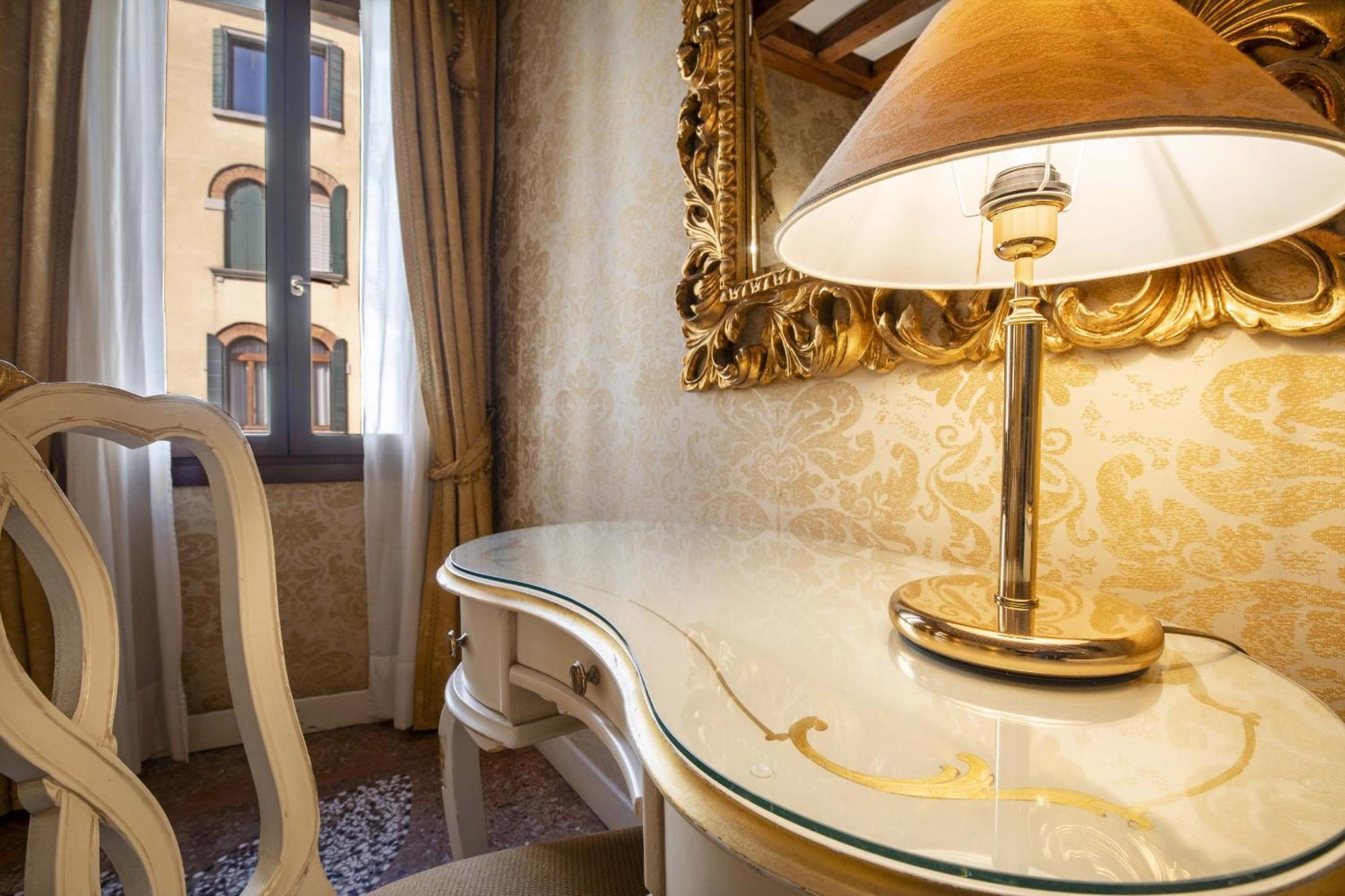 Residence Ca' Di Malta Arsenale By Wonderful Italy ヴェネツィア エクステリア 写真