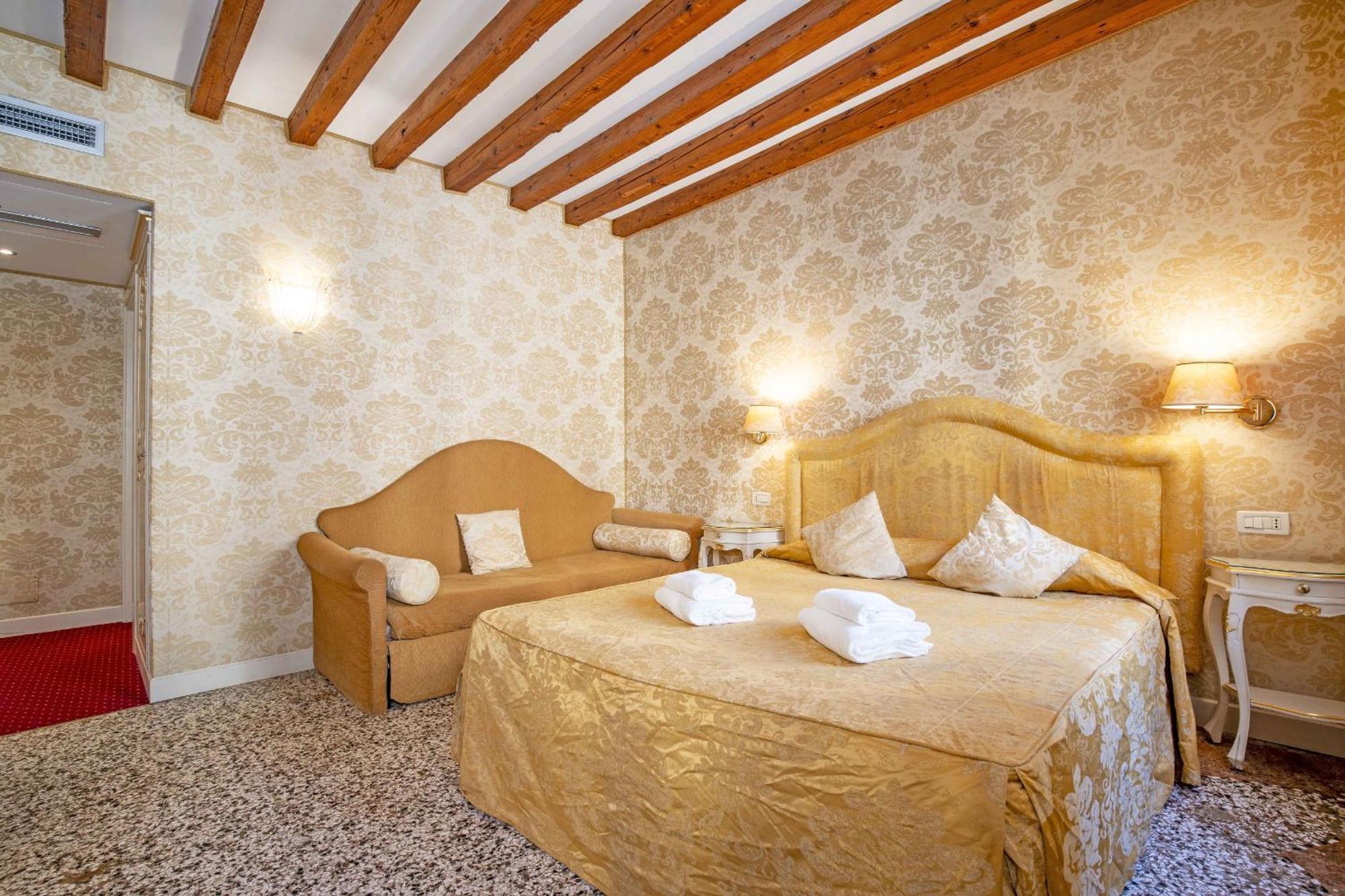 Residence Ca' Di Malta Arsenale By Wonderful Italy ヴェネツィア エクステリア 写真