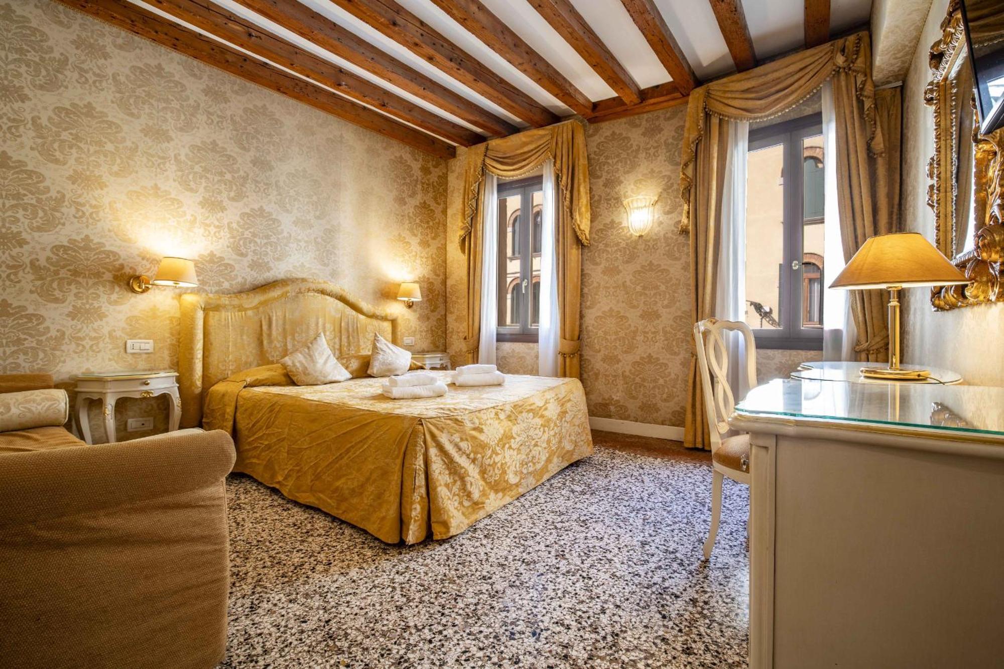 Residence Ca' Di Malta Arsenale By Wonderful Italy ヴェネツィア エクステリア 写真