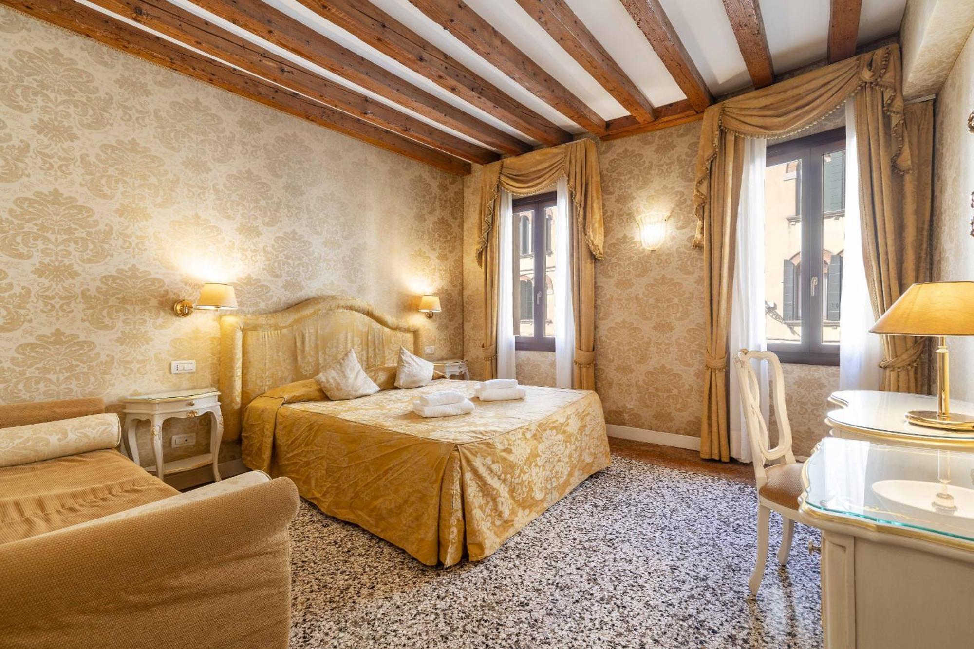 Residence Ca' Di Malta Arsenale By Wonderful Italy ヴェネツィア エクステリア 写真